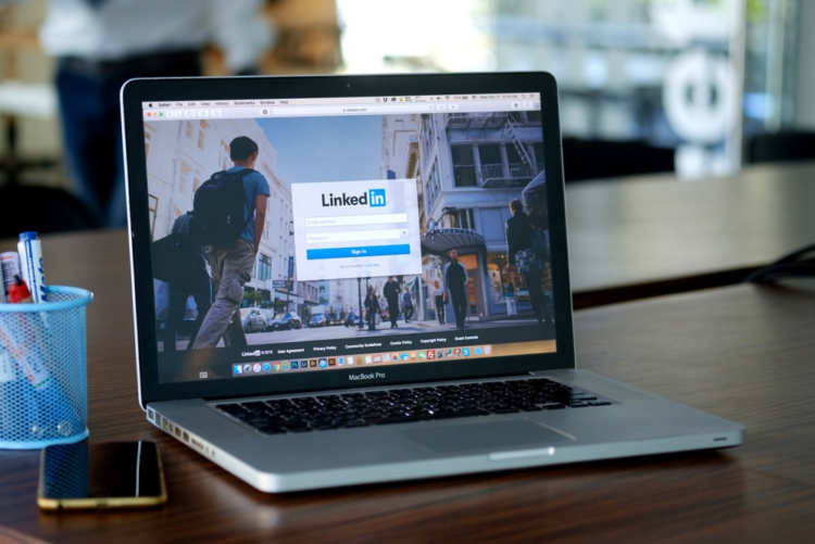 5 Top Websites for buy LinkedIn Followers in 2023